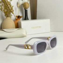 Picture of Valentino Sunglasses _SKUfw52055754fw